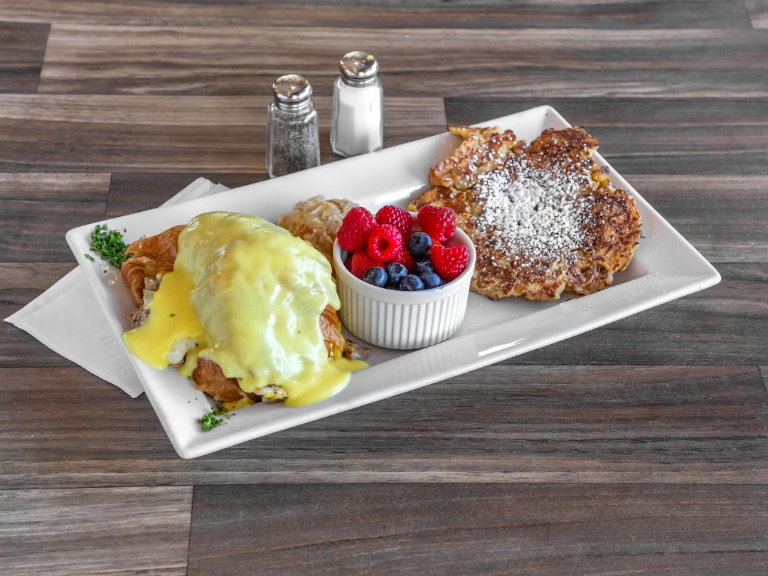 Cafe Laurent in Los Angeles