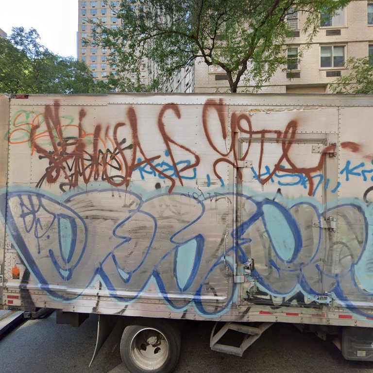 Elmo's World in New York