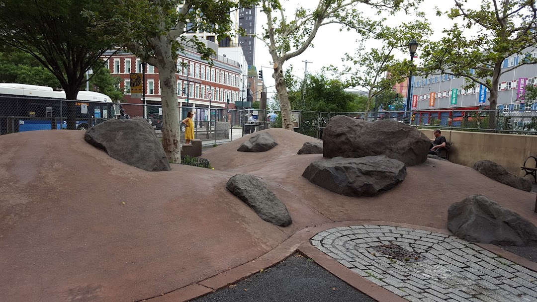 Chelsea Waterside Dog Park in New York