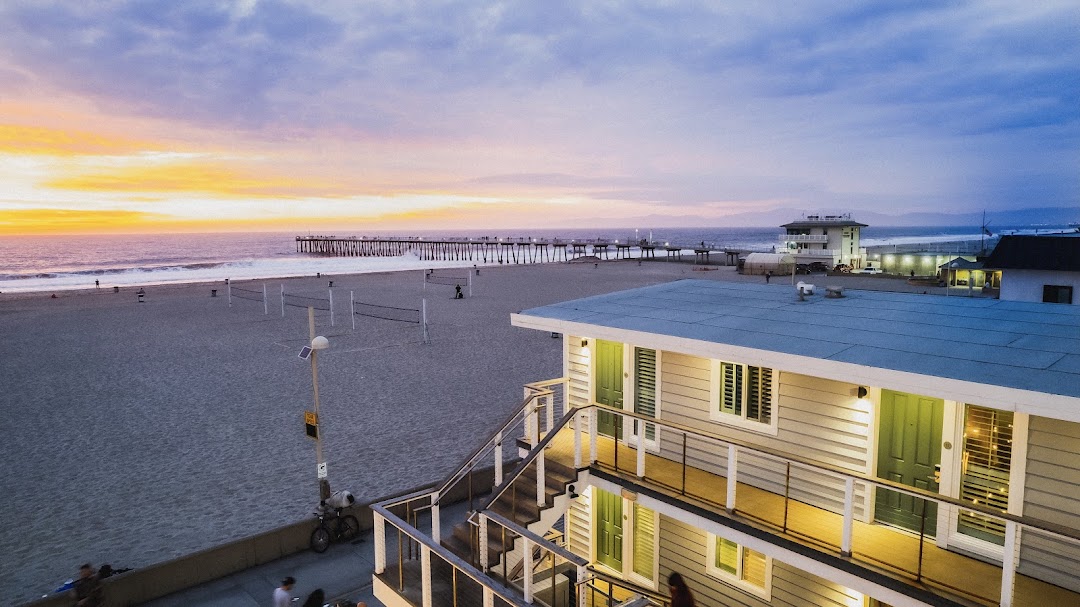 Sea Sprite Beach Club in Los Angeles