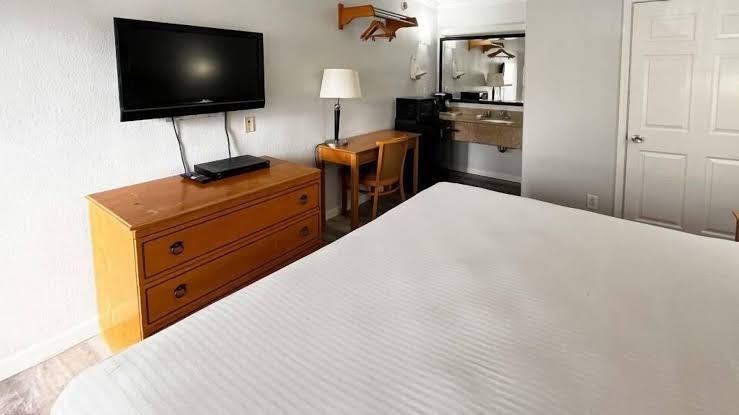 Motel 6 San Francisco, CA – Lombard Street in San Francisco