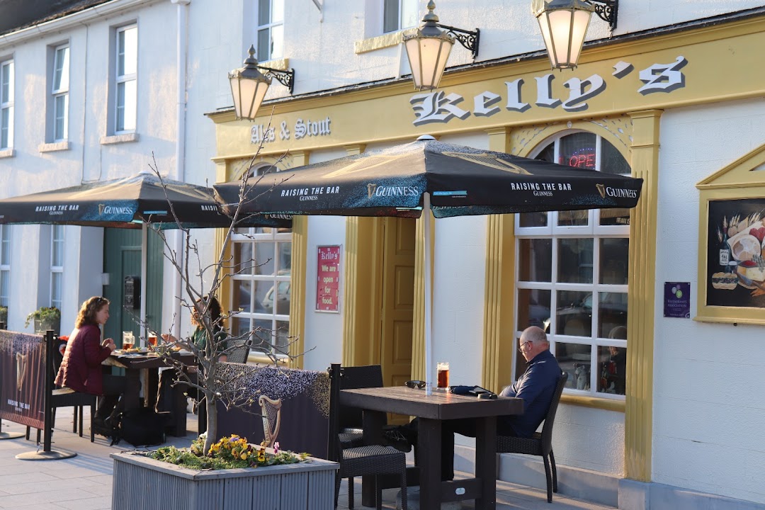 Kelly's Bar