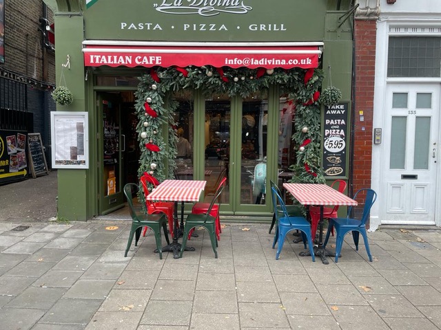 La Divina Italian Restaurant in London