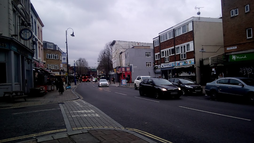 Southwark Park Rd. in London