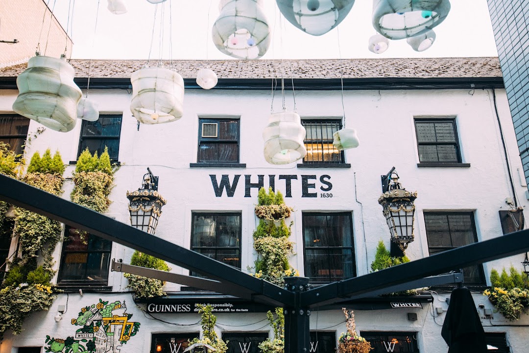 Whites Tavern