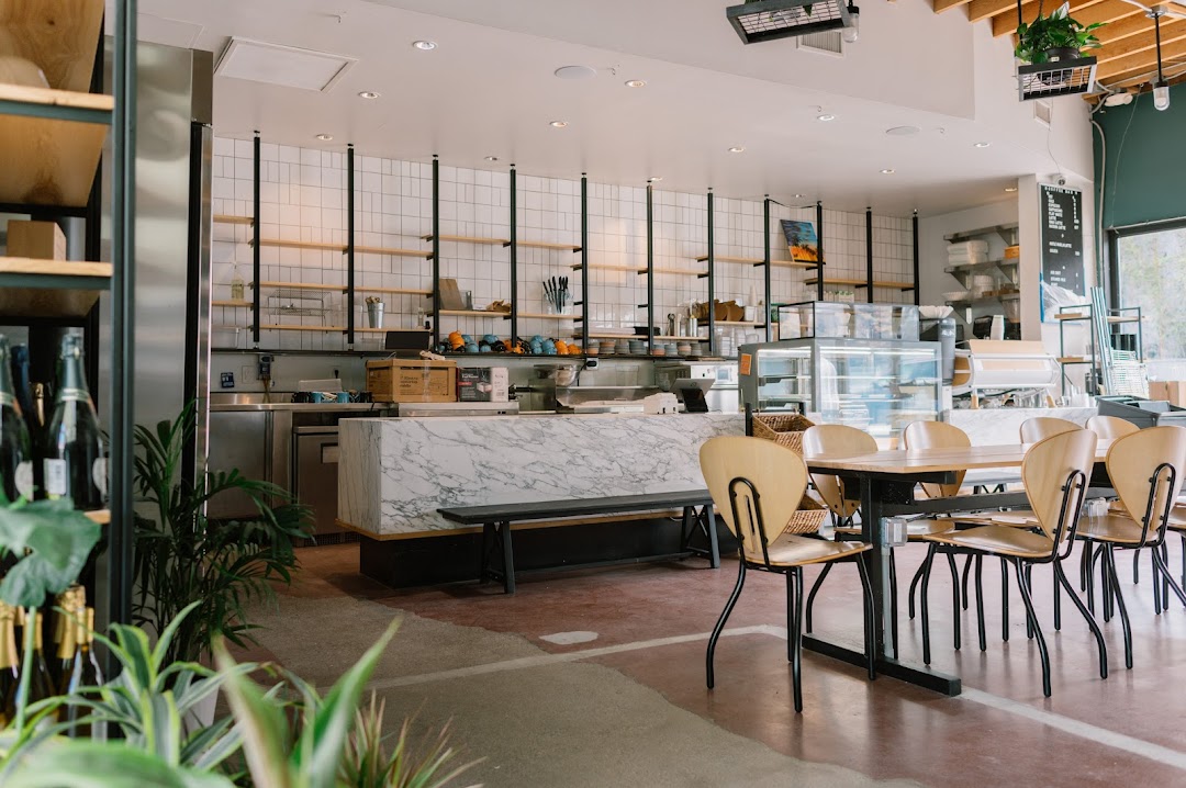 Alana's Coffee Roasters in Los Angeles