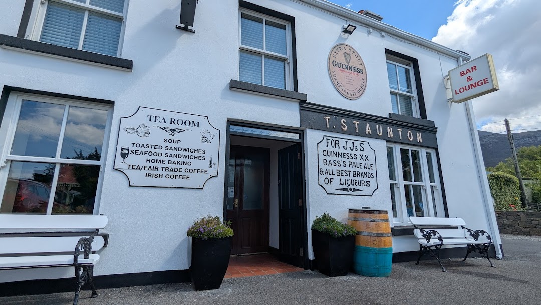 Staunton's Pub