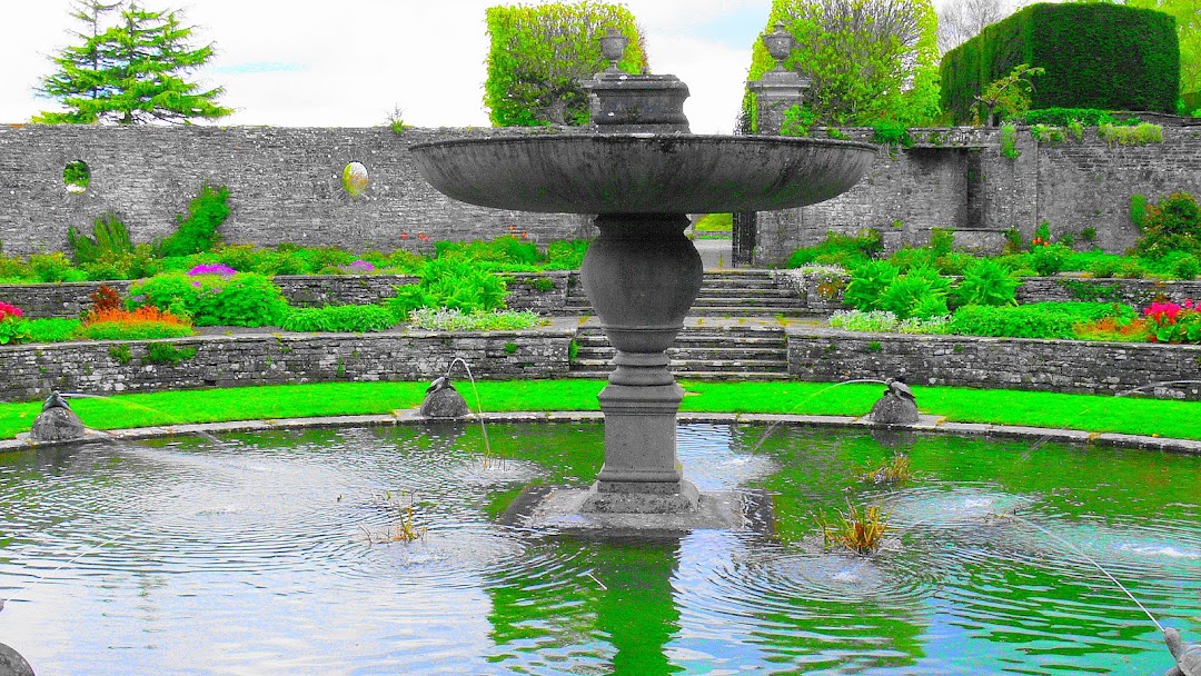Heywood Gardens in Ireland