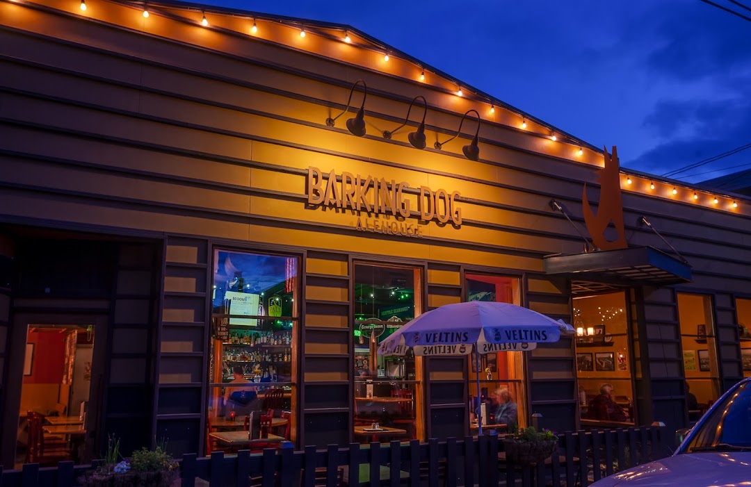The Barking Dog Alehouse in Seattle
