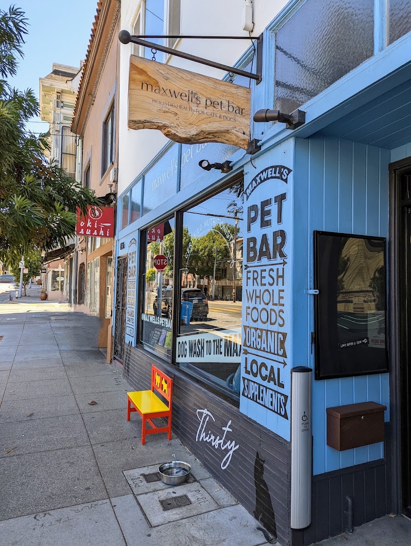 maxwell's pet bar
