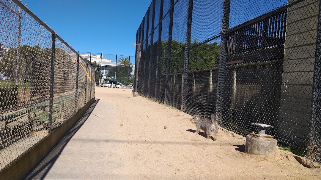 Upper Noe Dog Play Area in San Francisco