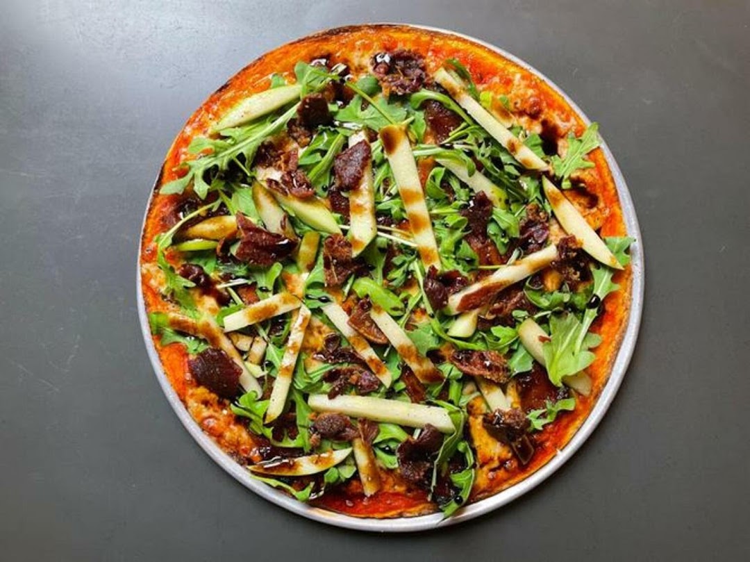 Vezzo NYC Thin Crust Pizza in New York