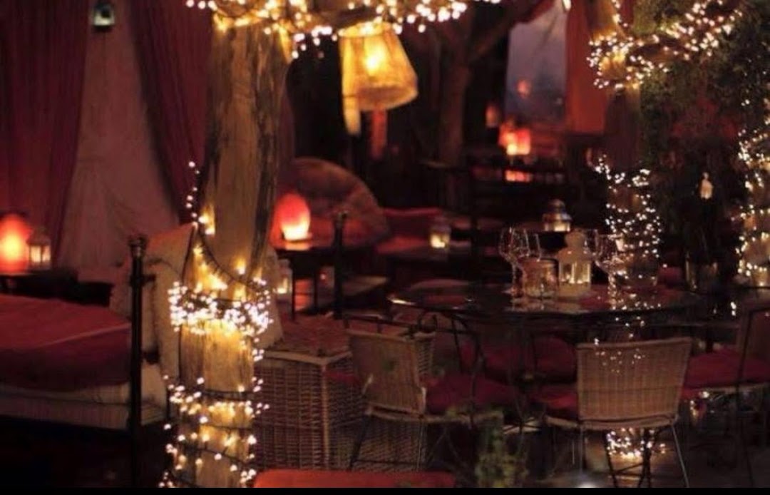 The Dog House Blue's Tea Room Restaurant in Dublin