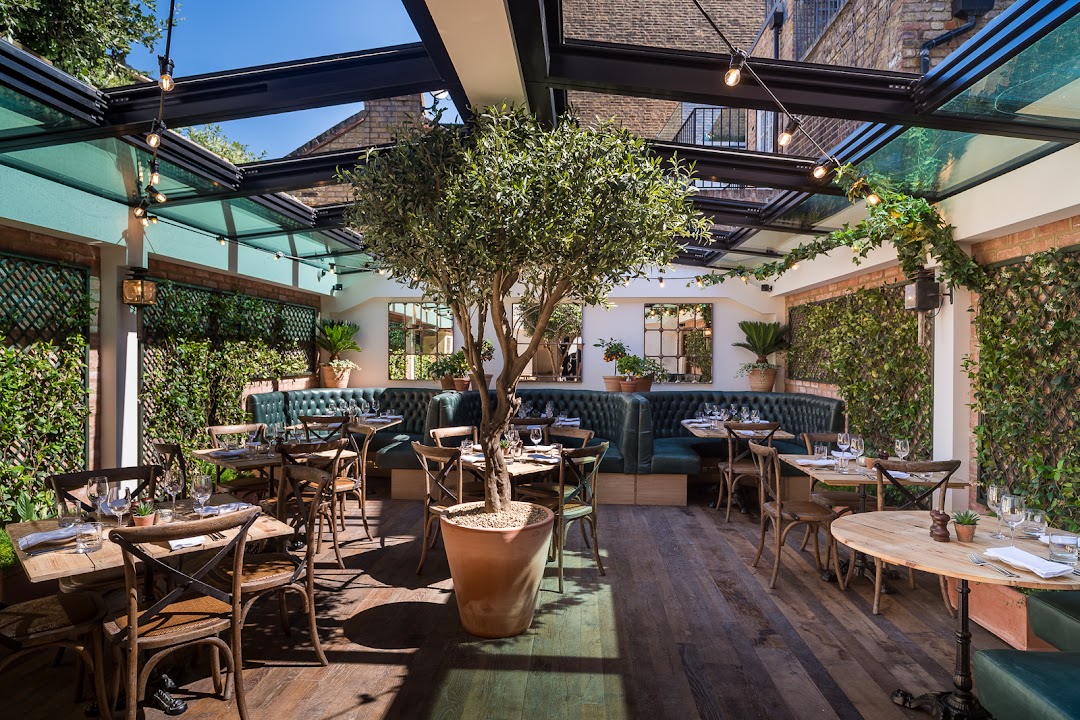 The Fox and Pheasant in London