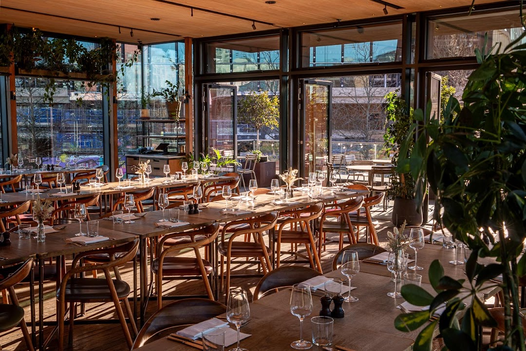 The Lighterman in London