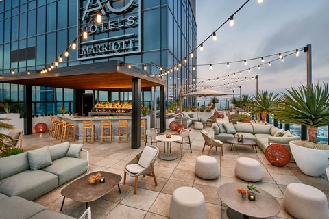 AC Hotel Downtown Los Angeles in Los Angeles