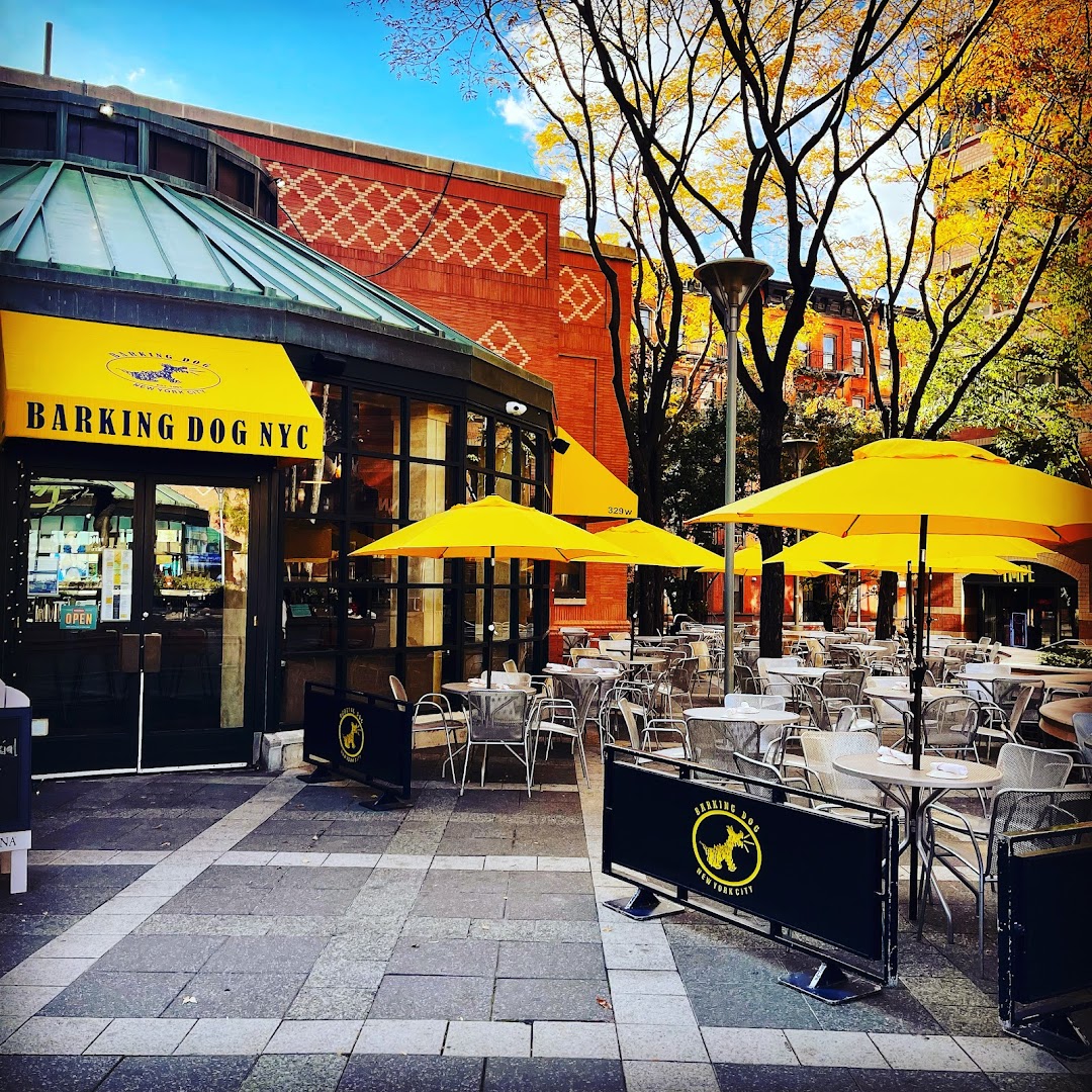 Barking Dog Hell’s Kitchen in New York