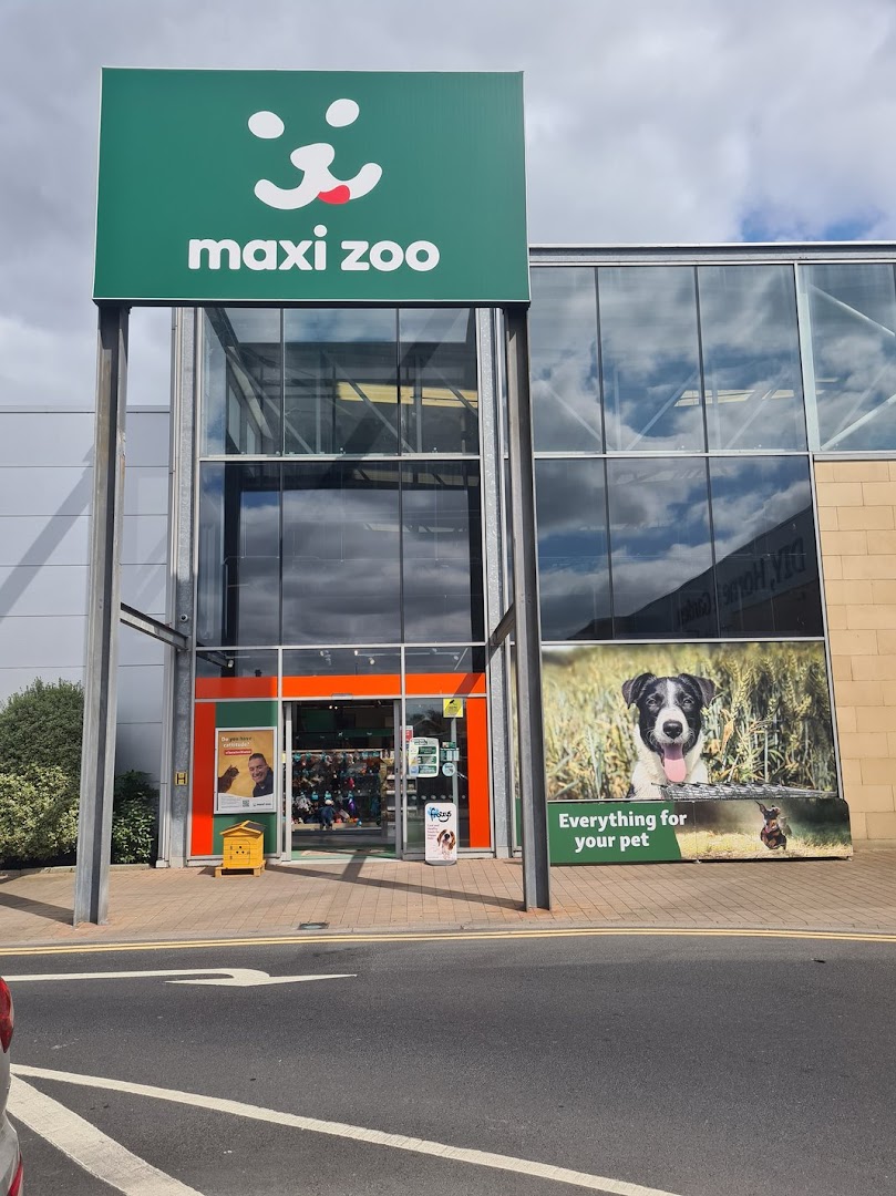 Maxi Zoo Naas