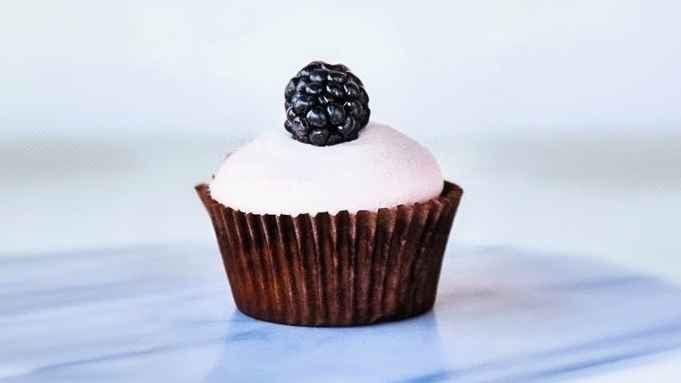 Lark Cake Shop in Los Angeles