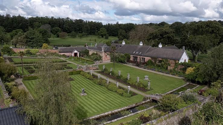 Dromoland Castle Hotel