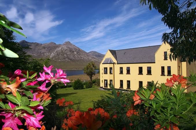 Lough Inagh Lodge
