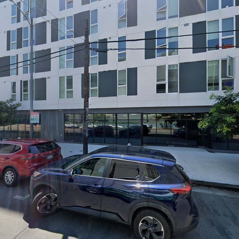 Modern Luxury Apartments in the Heart of Los Angeles - Deluxe Studio in Los Angeles